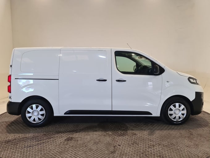 2025 Vauxhall Vivaro
