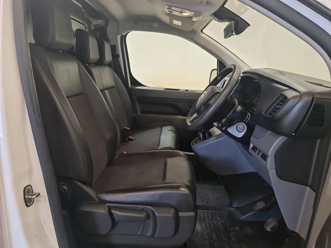 2025 Vauxhall Vivaro