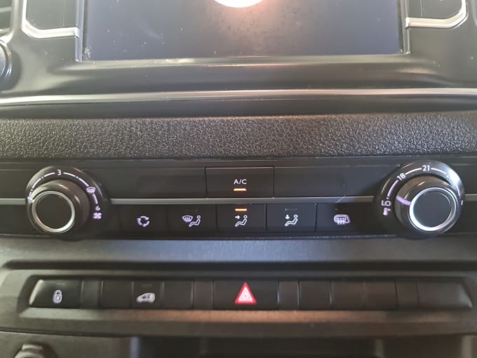 2025 Vauxhall Vivaro