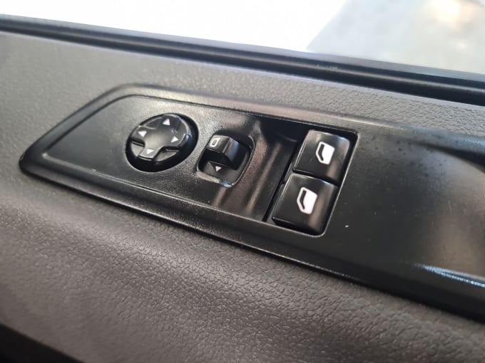2025 Vauxhall Vivaro