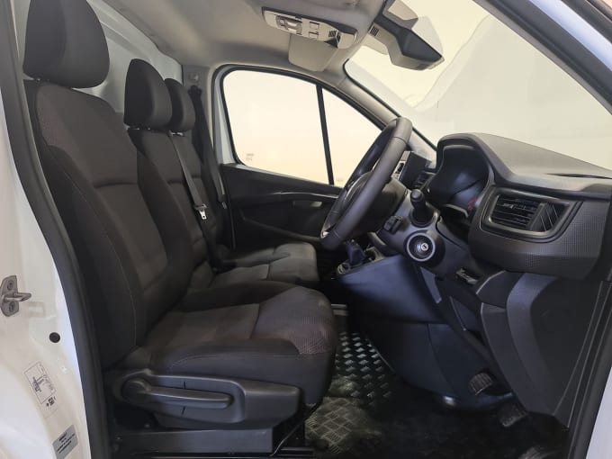 2025 Renault Trafic
