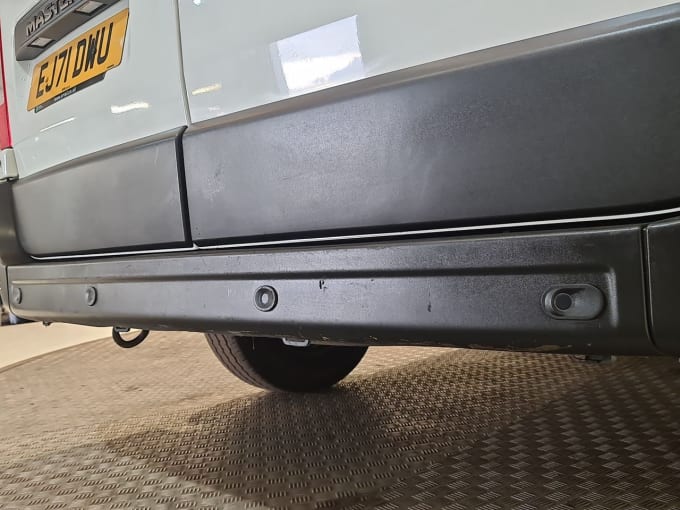 2025 Renault Master