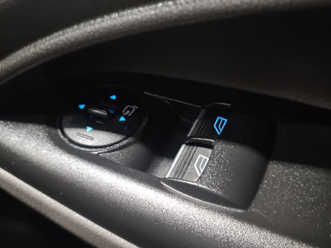 2025 Ford Transit Connect