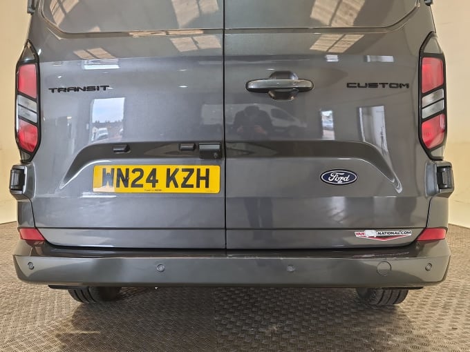 2025 Ford Transit Custom