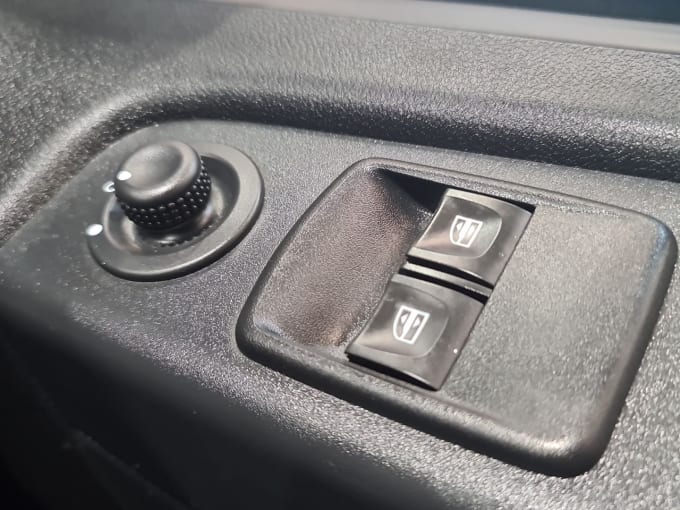 2025 Renault Trafic
