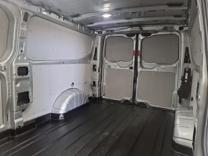 2025 Ford Transit Custom