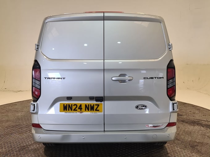 2025 Ford Transit Custom