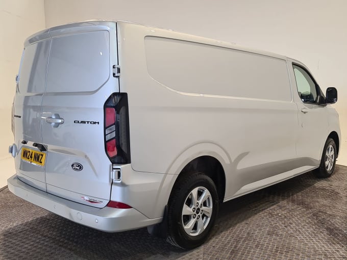 2025 Ford Transit Custom