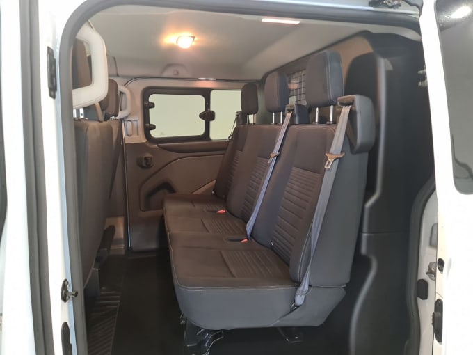 2025 Ford Transit Custom