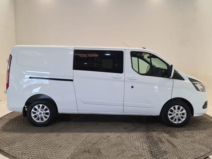 2025 Ford Transit Custom