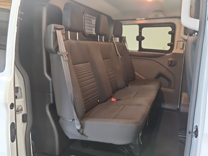 2025 Ford Transit Custom