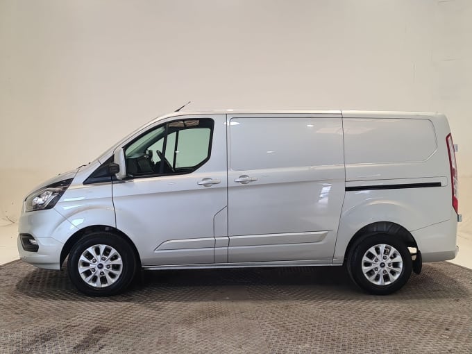 2025 Ford Transit Custom