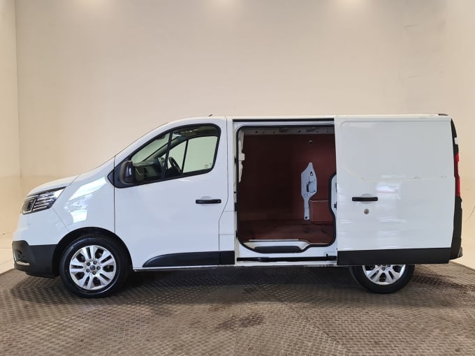 2025 Renault Trafic