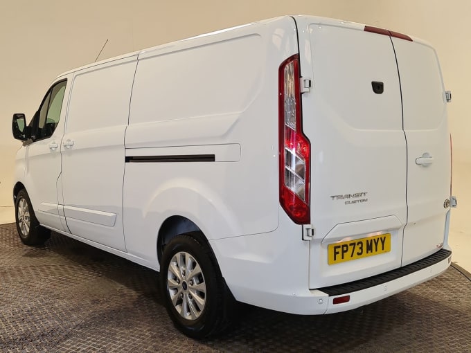 2025 Ford Transit Custom
