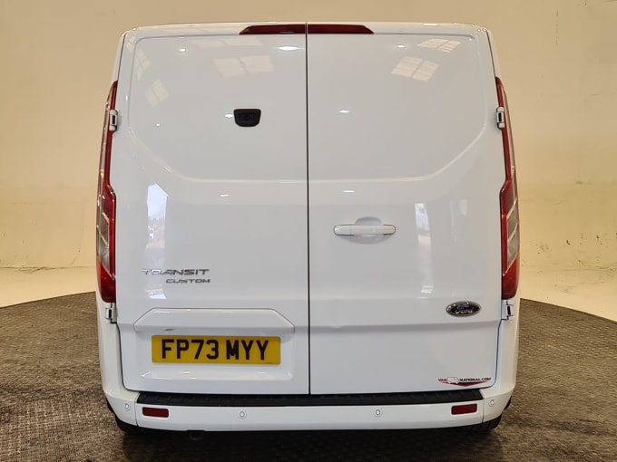 2025 Ford Transit Custom