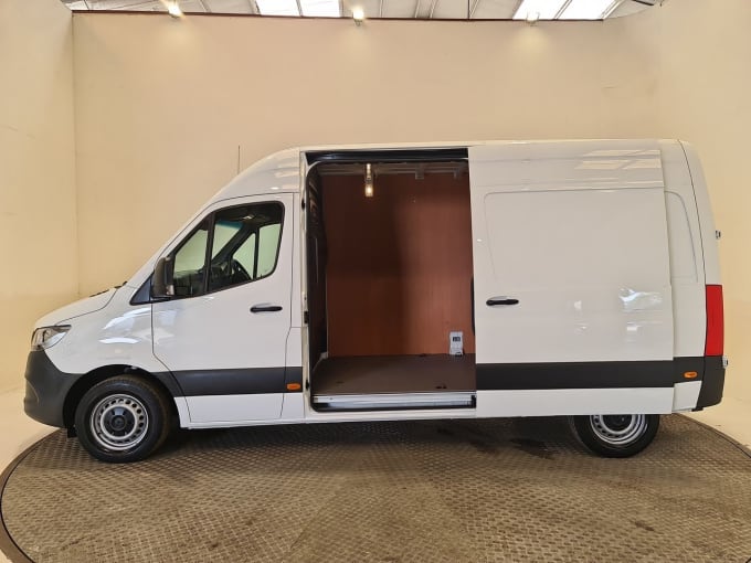 2025 Mercedes-benz Sprinter
