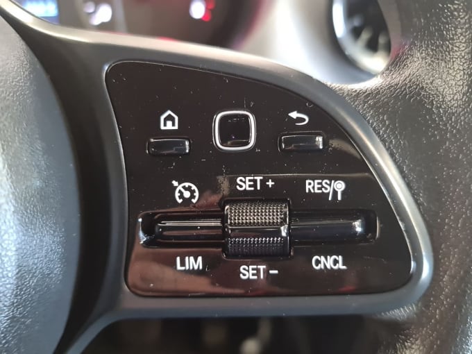 2025 Mercedes-benz Sprinter