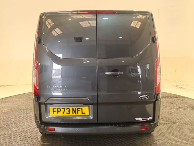 2025 Ford Transit Custom