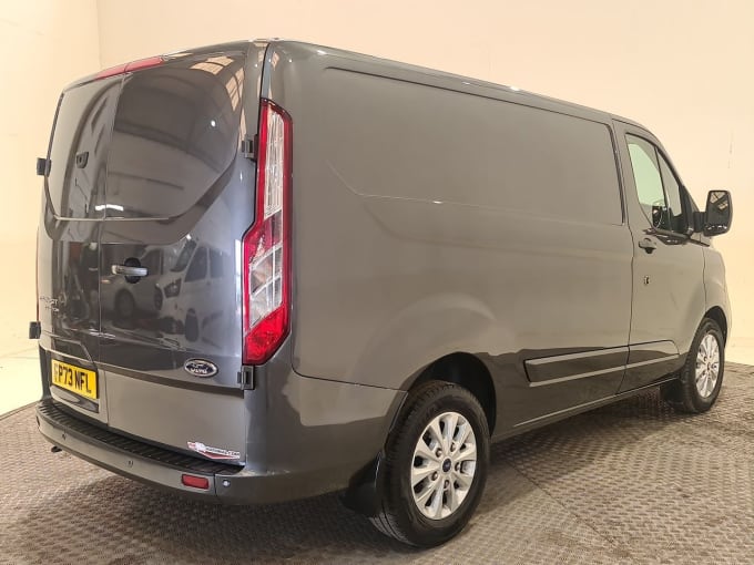 2025 Ford Transit Custom