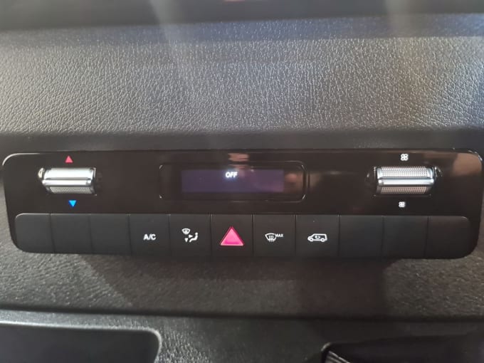 2025 Mercedes-benz Sprinter
