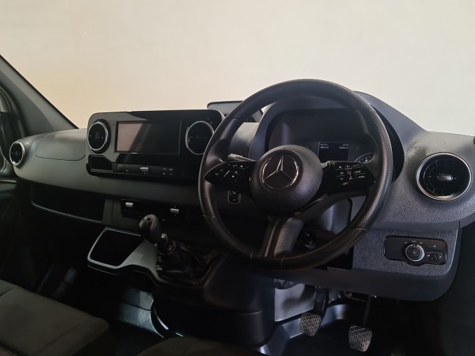 2025 Mercedes-benz Sprinter