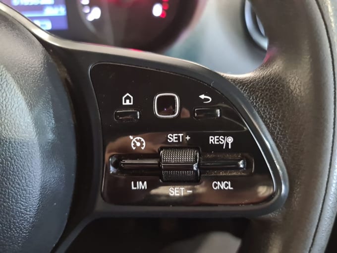 2025 Mercedes-benz Sprinter