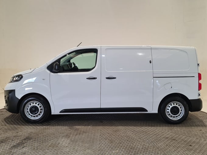 2025 Vauxhall Vivaro
