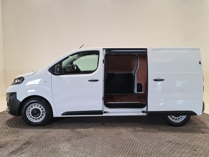 2025 Vauxhall Vivaro
