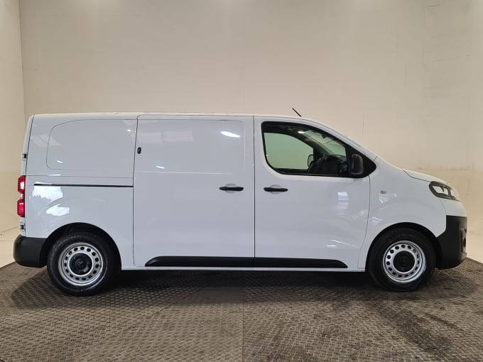 2025 Vauxhall Vivaro