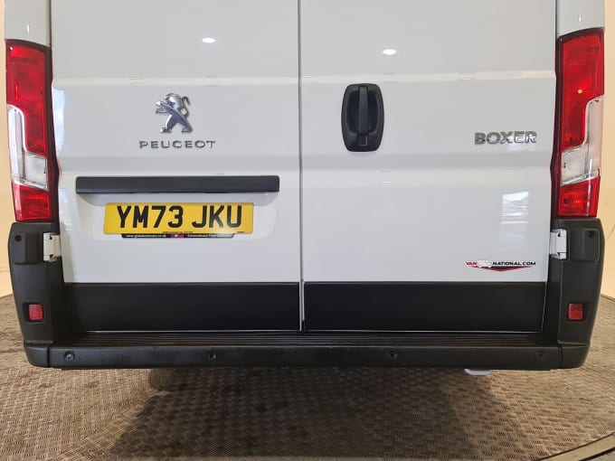 2025 Peugeot Boxer