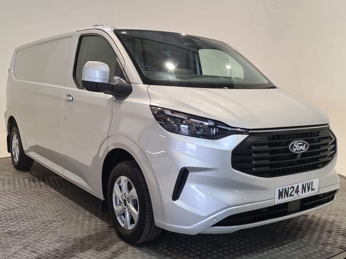 2025 Ford Transit Custom