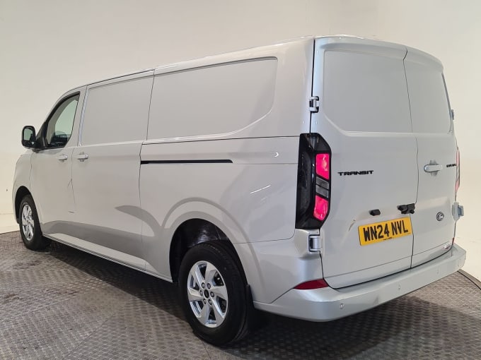 2025 Ford Transit Custom