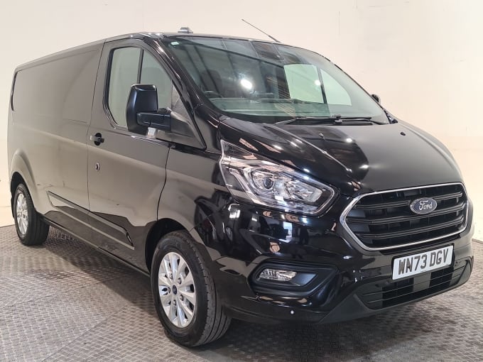 2025 Ford Transit Custom