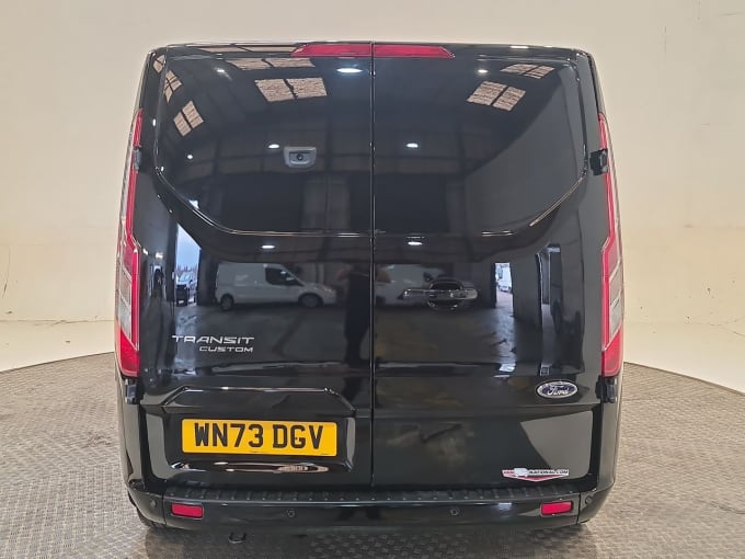 2025 Ford Transit Custom