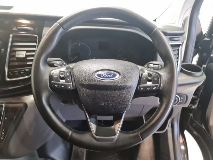 2025 Ford Transit Custom