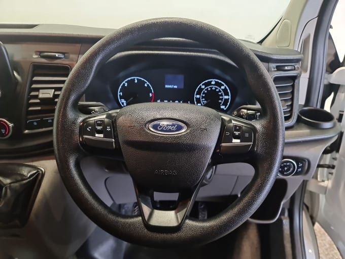 2025 Ford Transit Custom