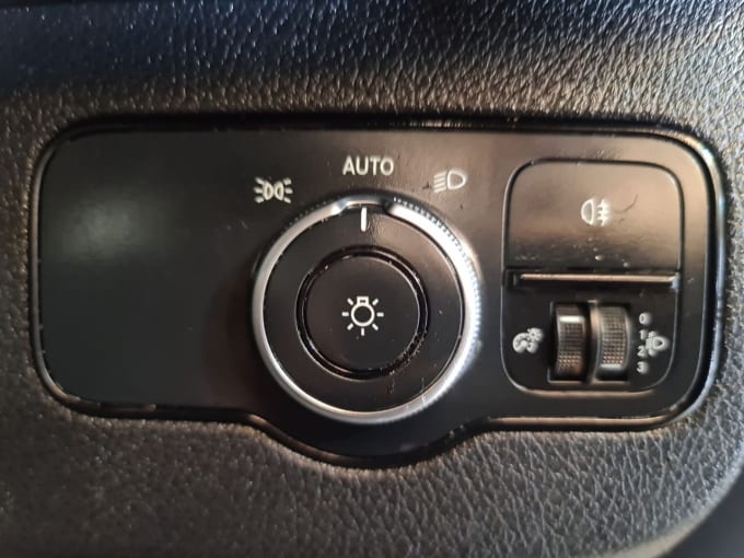 2025 Mercedes-benz Sprinter