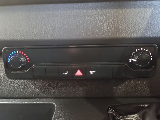 2025 Mercedes-benz Sprinter