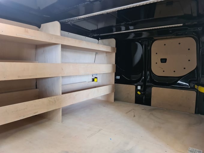 2025 Ford Transit Custom