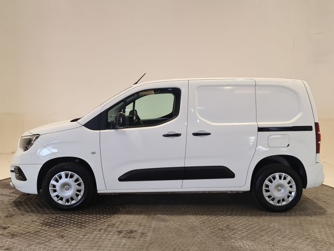 2025 Vauxhall Combo
