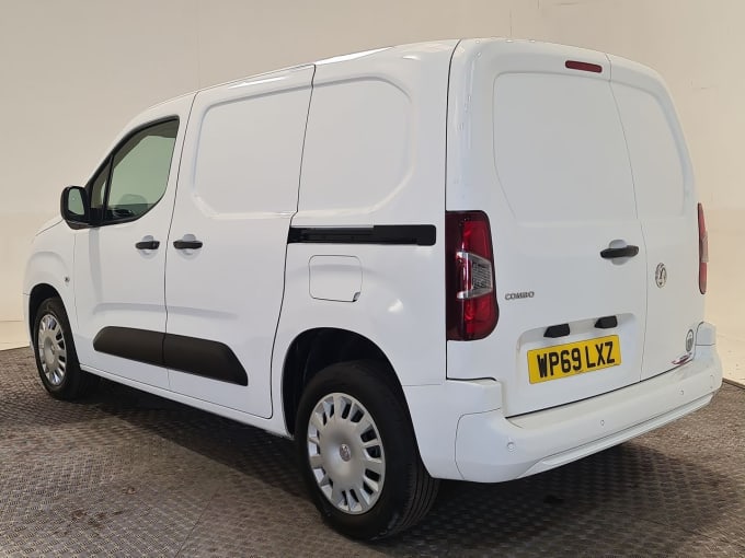 2025 Vauxhall Combo