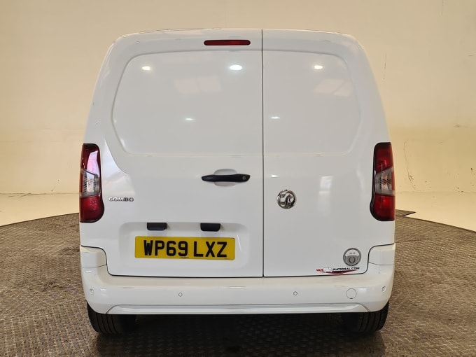 2025 Vauxhall Combo