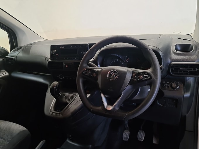 2025 Vauxhall Combo