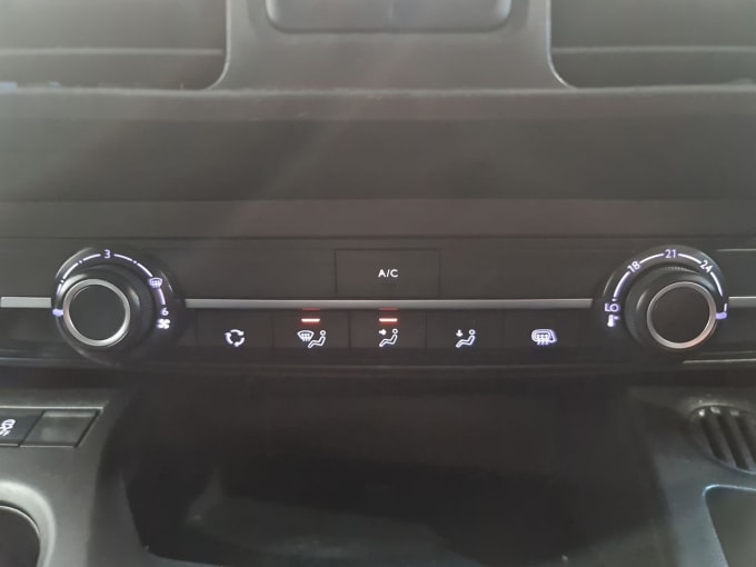 2025 Vauxhall Combo