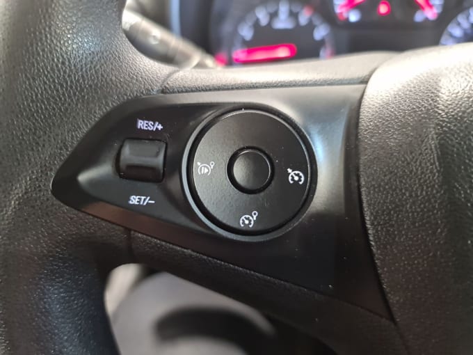2025 Vauxhall Combo