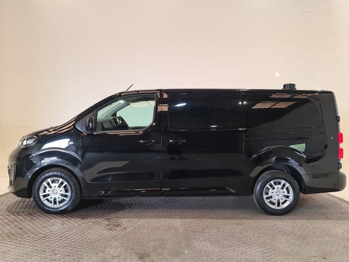 2025 Vauxhall Vivaro