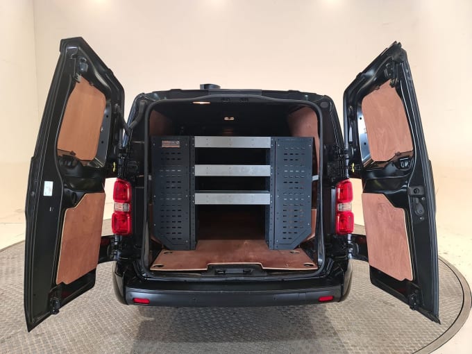 2025 Vauxhall Vivaro