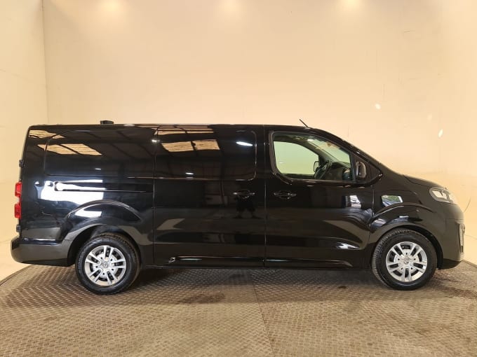 2025 Vauxhall Vivaro