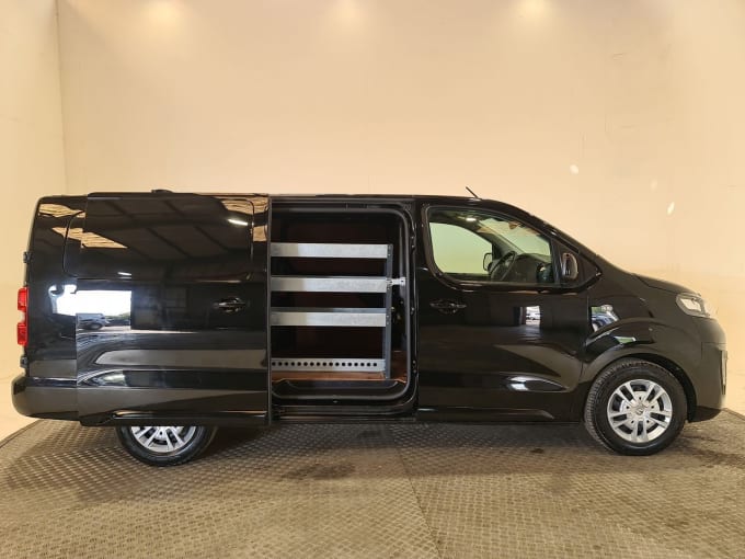 2025 Vauxhall Vivaro