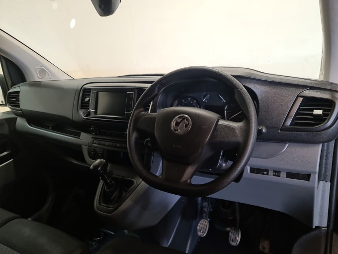 2025 Vauxhall Vivaro